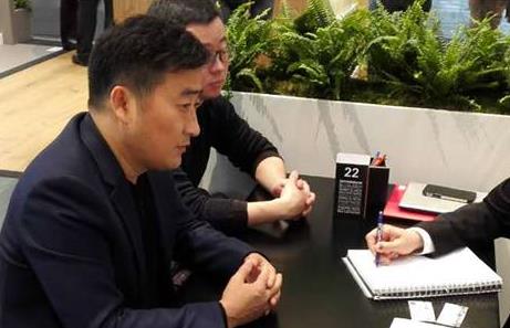 ���x�nʽ��ů�c����˹�ص��b���F(tu��n)���̿������